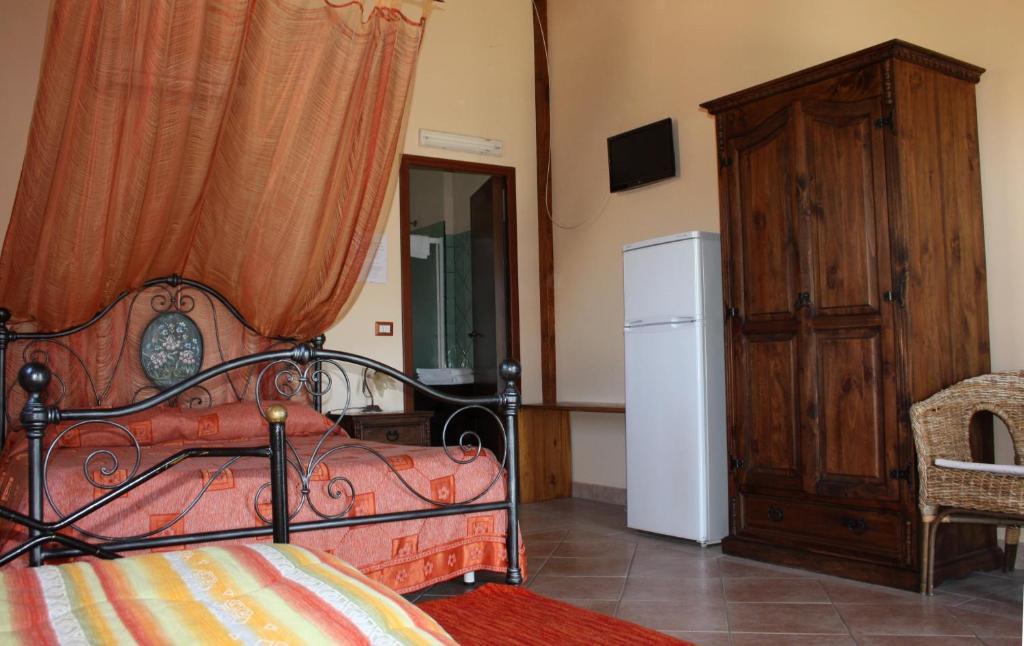Agriturismo Ghiritina Francavilla di Sicilia Ruang foto